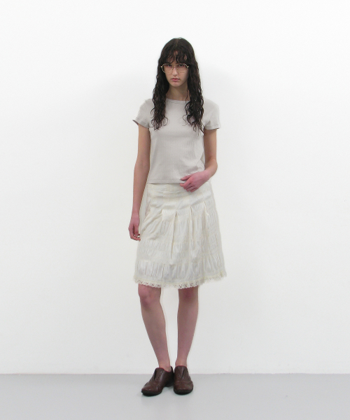 PARTIMENTO WOMEN(パルティメントウィメン)の「レースパンチング90sショートスリーブTシャツ_ベージュ(Tシャツ/カットソー・レディース・その他・ONE SIZE)」の5枚目の写真