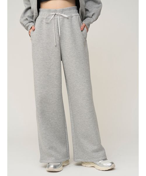 SNIDEL（スナイデル）の「ボンディングロングパンツ（スウェットパンツ・レディース・ライトブルー/グレー/ホワイト・1/0）」の5枚目の写真