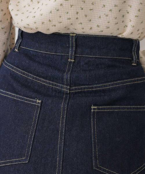 ems excite（エムズエキサイト）の「裾レースデニムミニSK（スカート・レディース・ブルー/ブラック・SMALL/MEDIUM）」の14枚目の写真