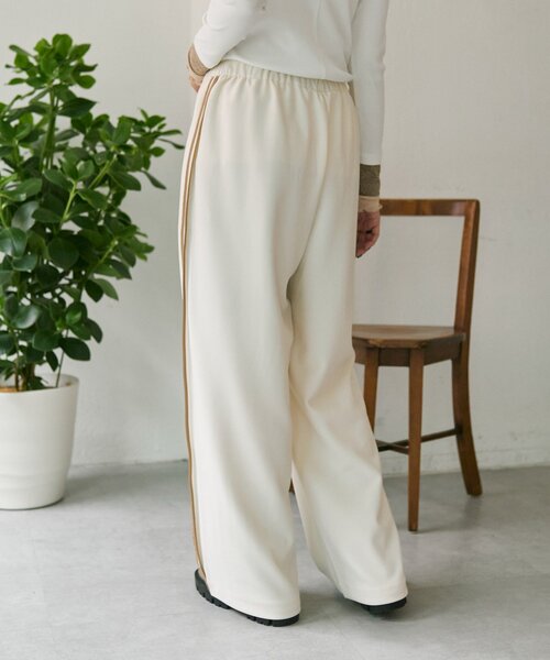 ear PAPILLONNER(イアパピヨネ)の「ダブルラインパンツ【SUM1 STYLE】(その他パンツ・レディース・アイボリー/ブラック・FREE)」の6枚目の写真