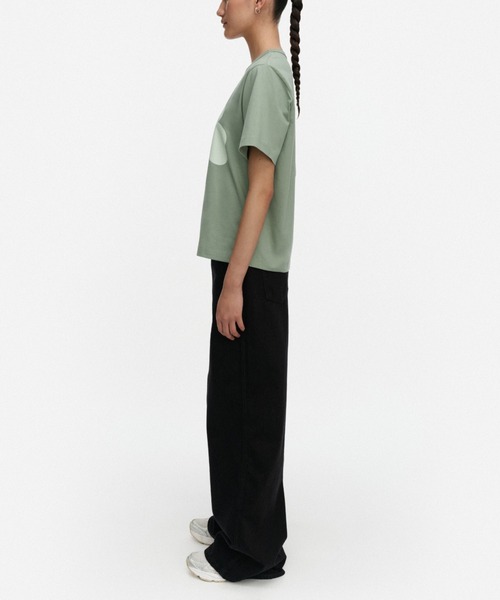 marimekko（マリメッコ）の「【ASIA　EXCLUSIVE】《kioski》Ae Erna Unikko /  t-shirt（Tシャツ/カットソー・レディース・ライトグリーン・X-SMALL/SMALL/LARGE/MEDIUM）」の2枚目の写真