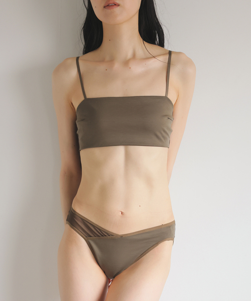 EMILY WEEK（エミリーウィーク）の「【ESSENTIAL】スムースバンドゥブラ（ブラジャー・レディース・ブラック/カーキ・36/38/40）」の16枚目の写真