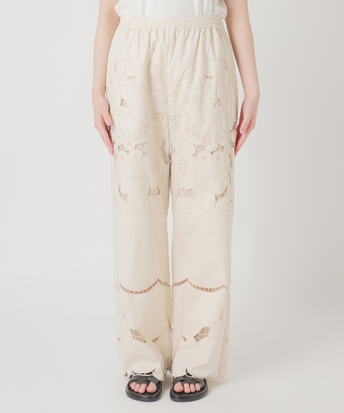 JOURNAL STANDARD（ジャーナルスタンダード）の「フラワーエンブロイダリースカラップパンツ（その他パンツ・レディース・ホワイト・FREE）」の11枚目の写真