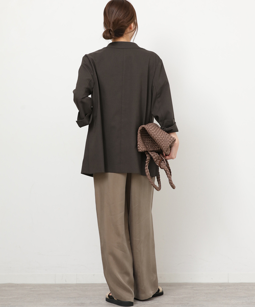 JOURNAL STANDARD relume（ジャーナルスタンダード　レリューム）の「［UVカット / 防シワ］ウォッシャブルストレッチテーラードジャケット（テーラードジャケット・レディース・ブラック/ブラウン・38/36）」の14枚目の写真