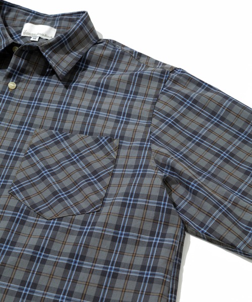 Universal Style Wear(ユニバーサルスタイルウェア)の「Universal Style Wear/ユニバーサル スタイル ウェア Plaid shirt(シャツ/ブラウス・メンズ・ブラック/グレー/ブラウン/ベージュ・LARGE/X-LARGE/MEDIUM)」の6枚目の写真