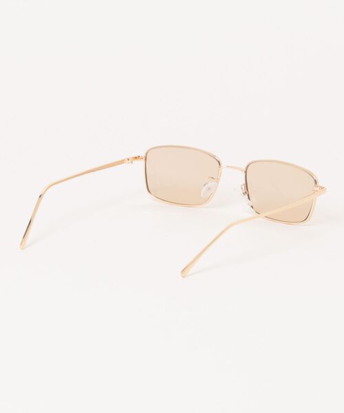 Revo.(レボ)の「SQUARE COLOR LENS SUNGLASSES / メタルフレーム スクエアシェイプ サングラス カラーレンズ クリアレンズ(サングラス・レディース・ライトベージュ/シルバー/ライトグレー/ゴールド・FREE)」の5枚目の写真