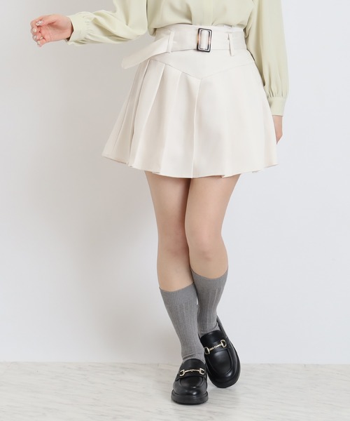 ASTORIA ODIER（アストリアオディール）の「切替プリーツスカパン（その他パンツ・レディース・ベージュ/アイボリー/ブラック・MEDIUM）」の2枚目の写真