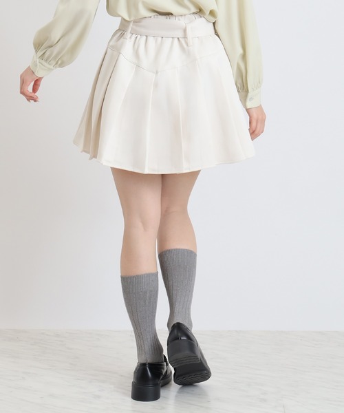 ASTORIA ODIER（アストリアオディール）の「切替プリーツスカパン（その他パンツ・レディース・ベージュ/アイボリー/ブラック・MEDIUM）」の4枚目の写真