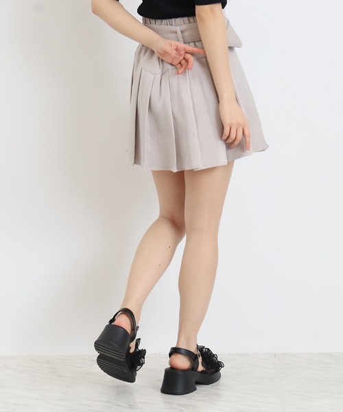 ASTORIA ODIER（アストリアオディール）の「切替プリーツスカパン（その他パンツ・レディース・ベージュ/アイボリー/ブラック・MEDIUM）」の9枚目の写真