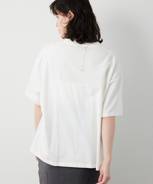 Whim Gazette(ウィムガゼット)の「KIDDINGロゴTシャツ(Tシャツ/カットソー・レディース・オフホワイト/チャコールグレー・FREE)」の4枚目の写真