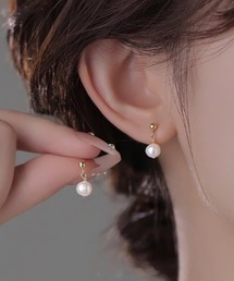 Apparat+（アパラートプラス）の「シンプルゴールドパールピアス（ピアス（両耳用））」