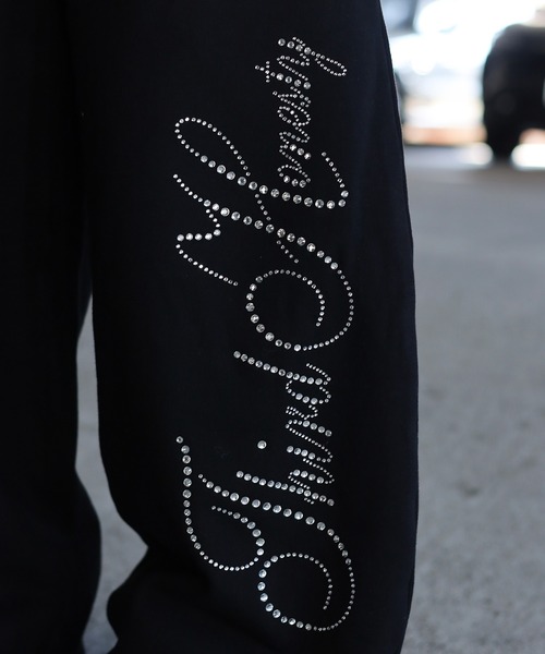 ATMARK(アットマーク)の「《2サイズ展開 / UNISEX 》ATMARK ラインストーンロゴ リベットデザインスウェットバレルパンツ セットアップ可能(スウェットパンツ・メンズ・ブラック/ブラック×ピンク/グレー/グレー×ピンク・M/L)」の10枚目の写真