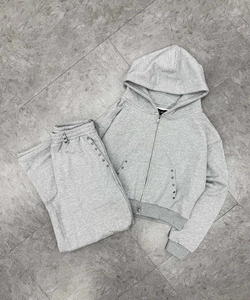ATMARK(アットマーク)の「《2サイズ展開 / UNISEX 》ATMARK ラインストーンロゴ リベットデザインスウェットバレルパンツ セットアップ可能(スウェットパンツ・メンズ・ブラック/ブラック×ピンク/グレー/グレー×ピンク・M/L)」の15枚目の写真