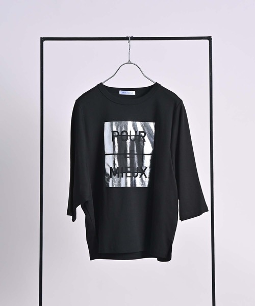RAW FUDGE(ローファッジ)の「ボックスロゴ箔プリントTシャツ(Tシャツ/カットソー・レディース・ブラック/オフホワイト/チャコールグレー・M)」の11枚目の写真