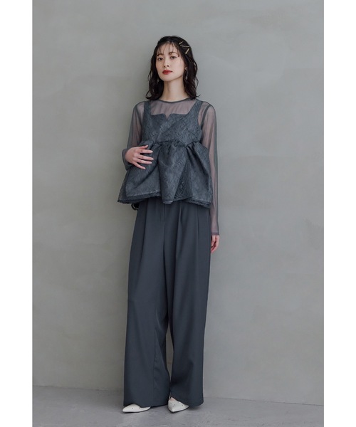 niana(ニアナ)の「レースペプラムビスチェオーバーレイセットアップドレス 3点セット セパレート パンツドレス 結婚式 成人式 二次会 同窓会 セレモニー パーティードレス オケージョンドレス お呼ばれ(パンツドレス・レディース・ネイビー/ベージュ/ブラック・L/M/S)」の4枚目の写真