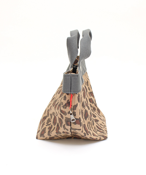 ROOTOTE（ルートート）の「【ROOTOTE×CIAOPANICTYPY】 コラボDELI（トートバッグ ）（トートバッグ・レディース・ブラウン/カーキ・ONE SIZE）」の4枚目の写真