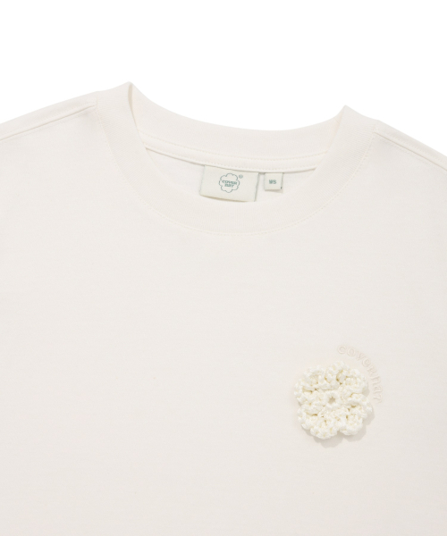 COVERNAT WOMAN(カバーナットウーマン)の「ウィメンズクロップオーバーサイズコサージュTシャツホワイト(Tシャツ/カットソー・レディース・その他・WS/WM)」の3枚目の写真