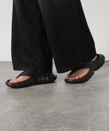 LAKOLE | EVAボリュームトングサンダル / 638642(サンダル)