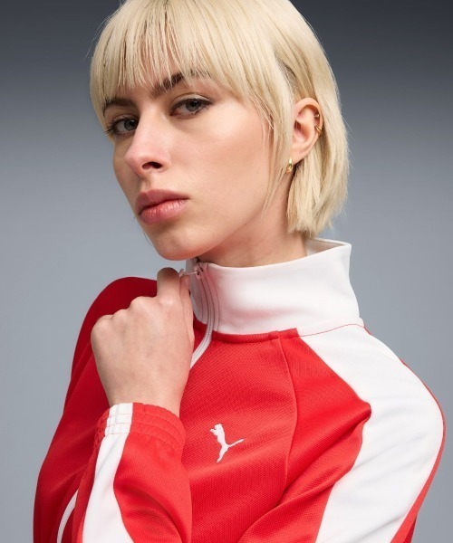 PUMA(プーマ)の「PUMA T7 PIQUE RELAXED CROPPED TRACK JACKET(プーマ T7 ピケ リラックスド クロップド トラックジャケット)(ジャージ・レディース・レッド系/ブラック系・SMALL/MEDIUM/LARGE)」の5枚目の写真
