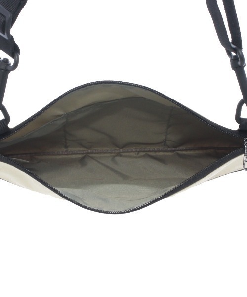KELTY(ケルティ)の「ケルティ ES FLAT POUCH SM(ショルダーバッグ・メンズ・その他・ONE SIZE)」の7枚目の写真