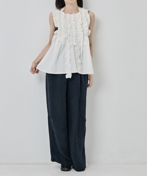 RhodolirioN（ロドリリオン）の「[RhodolirioN/ロドリリオン]Sleeveless Frill Shirt - Twill（シャツ/ブラウス・レディース・ブラック/ベージュ/ホワイト・0/1）」の6枚目の写真