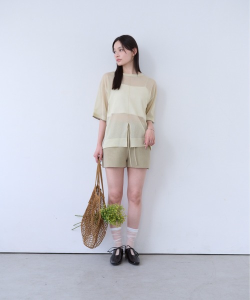 SOYEN(ソイエン)の「2WAYスリットシアーニットTシャツ(Tシャツ/カットソー・レディース・チャコール/クリーム・F)」の4枚目の写真