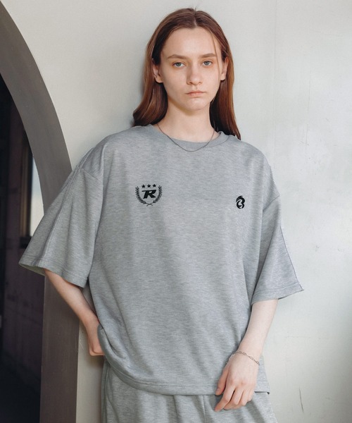 ROCHEM（ローシェン）の「【セットアップ2点セット】サイドライン短丈ゲームTシャツ＋裾ドローコードイージーパンツ（スウェット・メンズ・ブラック/杢グレー/ダークグリーン/ネイビー・XS/S/M/L）」の3枚目の写真