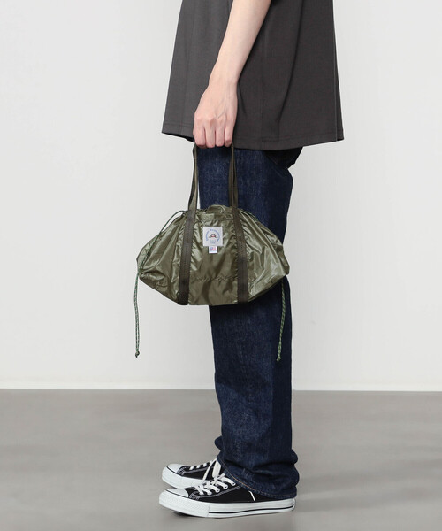 Epperson Mountaineering(エパーソンマウンテニアリング)の「Epperson Mountaineering | ランチバッグ S OLIVE UNISEX(トートバッグ・レディース・オリーブ・ONE)」の2枚目の写真