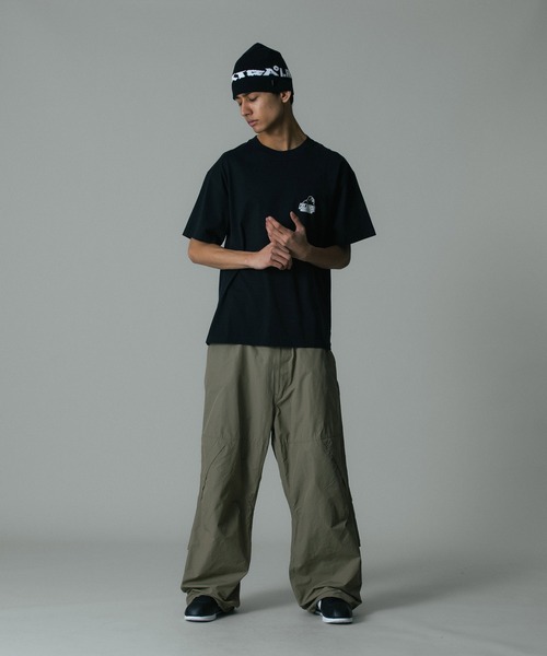 XLARGE（エクストララージ）の「BACKSIDE OG S/S TEE（Tシャツ/カットソー・メンズ・ブラック/ブラウン/ネイビー・XXL/XL/L/M/S）」の10枚目の写真