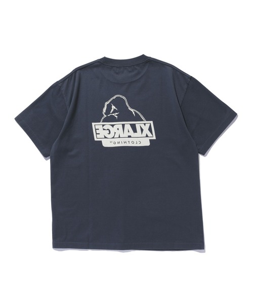 XLARGE（エクストララージ）の「BACKSIDE OG S/S TEE（Tシャツ/カットソー・メンズ・ブラック/ブラウン/ネイビー・XXL/XL/L/M/S）」の14枚目の写真