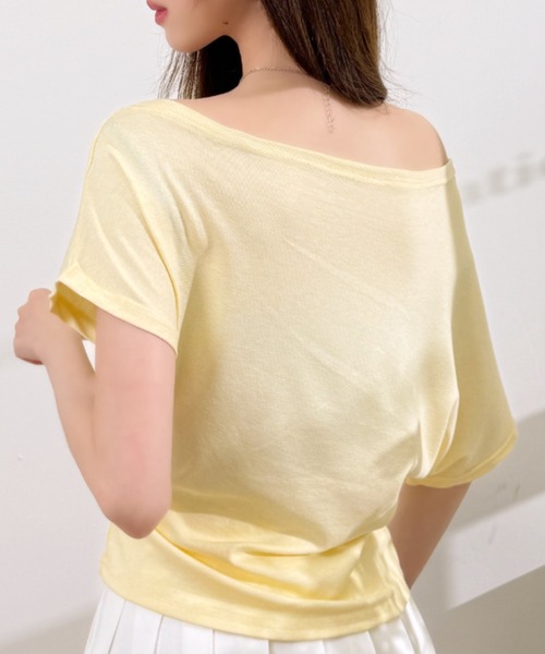 Ada.(エイダ)の「フロント ロゴ プリント ワンショルダー カットソー(Tシャツ/カットソー・レディース・ブラック/グレー/ホワイト/イエロー・FREE)」の17枚目の写真