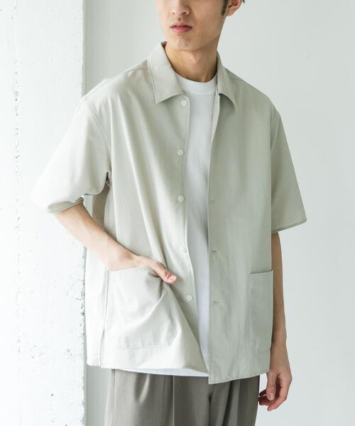 URBAN RESEARCH DOORS（アーバンリサーチドアーズ）の「『イージーケア/速乾/UVカット』クイックドライショートスリーブシャツカバーオール（カバーオール・メンズ・グリーン/ホワイト系その他/ネイビー/イエロー・LARGE/MEDIUM/X-LARGE）」の9枚目の写真