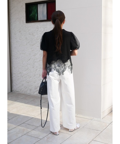 BeBeoD(べベッド)の「レースチュールドッキングパフスリーブトップス(Tシャツ/カットソー・レディース・ホワイト/ブラック・フリー)」の11枚目の写真