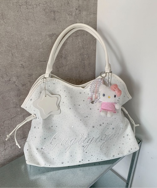 pyornim(ピョルニム)の「【お気に入り登録数5,000突破!】【A4サイズ対応】【スターチャーム付き】星柄 シャイニー ラメプリント 刺繍 ロゴ サイドドロスト トートバッグ ショルダーバッグ(トートバッグ・レディース・ブルー/ブラック/ピンク/ホワイト・F)」の2枚目の写真