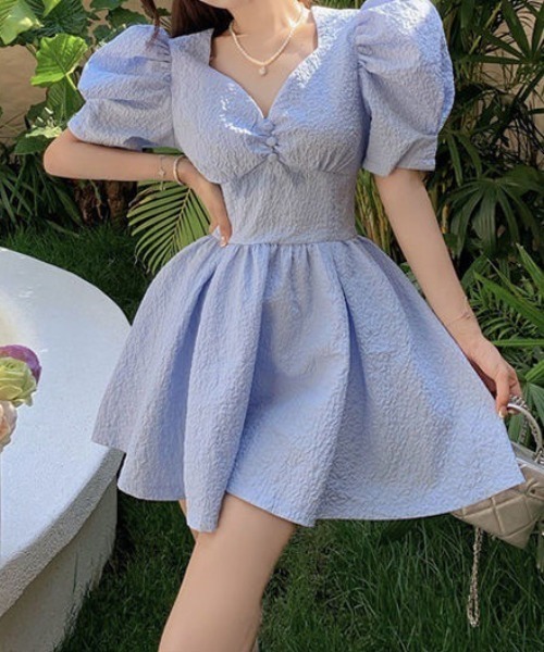 SHEPP(シープ)の「立体パフスリーブ ジャガードミニフレアワンピース(ワンピース・レディース・サックスブルー/ブラック/ホワイト・F)」の16枚目の写真