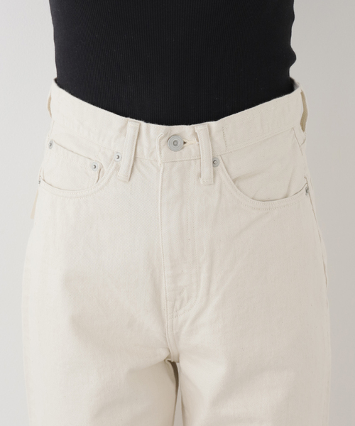 KURO(クロ)の「KURO OPTIMA OFF WHITE ONE WASH 964029:デニムパンツ(デニムパンツ・レディース・アイボリー・25/27)」の8枚目の写真