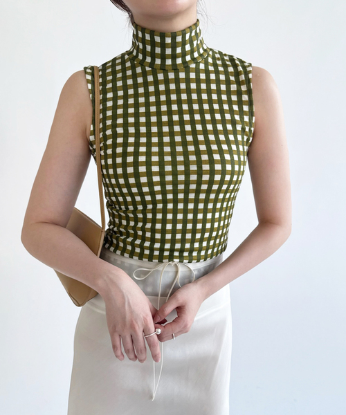 EDIT. FOR LULU(エディットフォールル)の「【babaco/ババコ】Gingham Check High Neck Top(Tシャツ/カットソー・レディース・カーキ/ブラック・FREE)」の2枚目の写真