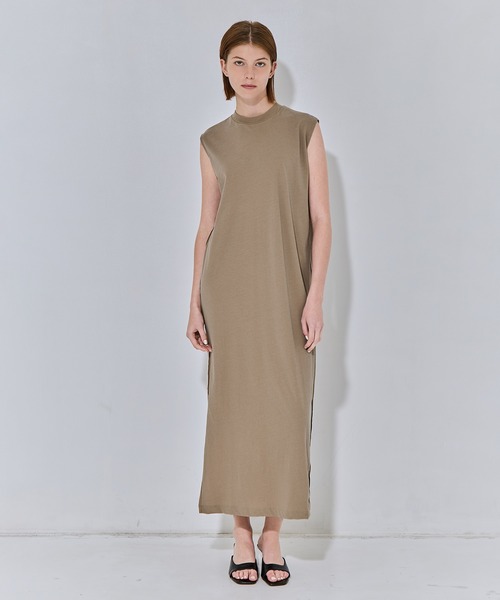 ATON(エイトン)の「【ATON/エイトン】FRESCA NUBUCK TANK TOP DRESS/ヌバックタンクトップドレス/ノースリーブワンピース(ワンピース・レディース・ベージュ/チャコールグレー/オフホワイト・2/1)」の1枚目の写真