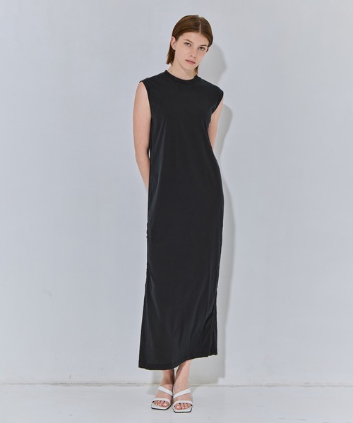 ATON(エイトン)の「【ATON/エイトン】FRESCA NUBUCK TANK TOP DRESS/ヌバックタンクトップドレス/ノースリーブワンピース(ワンピース・レディース・ベージュ/チャコールグレー/オフホワイト・2/1)」の3枚目の写真