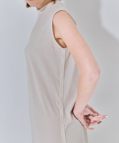 ATON（エイトン）の「【ATON/エイトン】FRESCA NUBUCK TANK TOP DRESS/ヌバックタンクトップドレス/ノースリーブワンピース（ワンピース・レディース・ベージュ/チャコールグレー/オフホワイト・2/1）」の20枚目の写真
