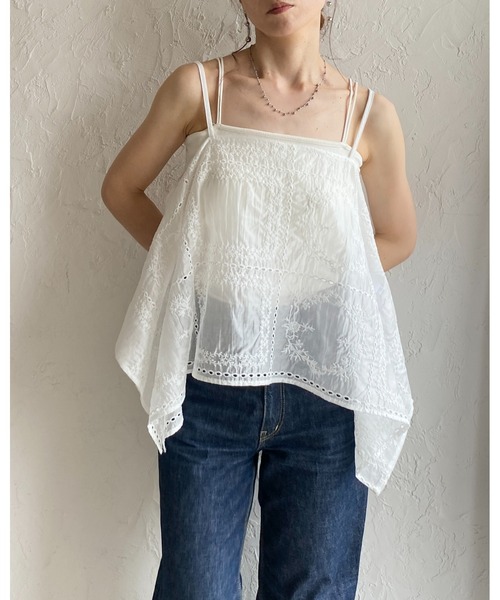 She's Closet(シーズクローゼット)の「花柄 刺繍 レース エンブロイダリー キャミソール ビスチェ ワイドパンツ セットアップ(セットアップ・レディース・オフホワイト/ブラック・FREE)」の13枚目の写真