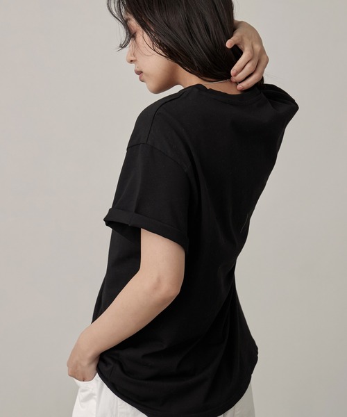 OFROOM(オフルーム)の「Dog Graphic Tee|ドッググラフィックTee(Tシャツ/カットソー・レディース・ホワイト/チャコールグレー/ブラック・FREE)」の10枚目の写真