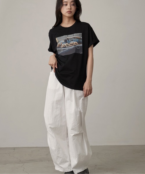 OFROOM(オフルーム)の「Dog Graphic Tee|ドッググラフィックTee(Tシャツ/カットソー・レディース・ホワイト/チャコールグレー/ブラック・FREE)」の13枚目の写真