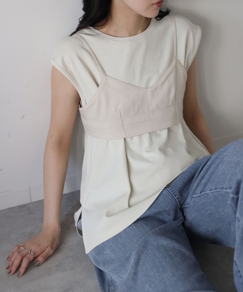 YENNA(イェンナ)の「チビブラ+タンクトップ(Tシャツ/カットソー・レディース・アイボリー/モカ/ブラック・FREE)」の1枚目の写真