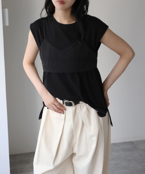 YENNA(イェンナ)の「チビブラ+タンクトップ(Tシャツ/カットソー・レディース・アイボリー/モカ/ブラック・FREE)」の2枚目の写真
