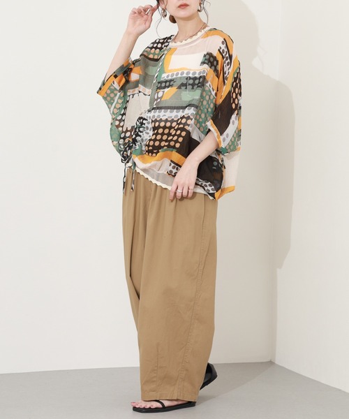 crossi（クロッシー）の「総柄サイドリボンドルマンブラウス 半端袖（シャツ/ブラウス・レディース・イエロー/グリーン・FREE）」の12枚目の写真