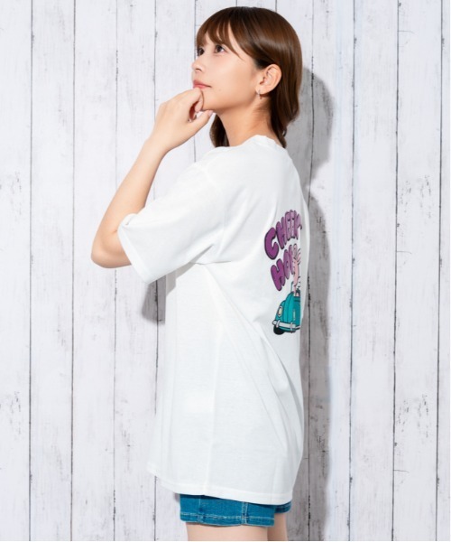 GORGE(ゴージ)の「《うさぎキャラ×バックプリント》Tシャツ/ストリート×カジュアル/春夏/全3色(Tシャツ/カットソー・レディース・ブラック/オフホワイト/チャコール・F)」の16枚目の写真