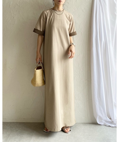 She's Closet(シーズクローゼット)の「半袖 バイカラー配色 袖ロールアップ ロング丈Tシャツワンピース(ワンピース・レディース・ブラック/ベージュ/オートミール・FREE)」の21枚目の写真