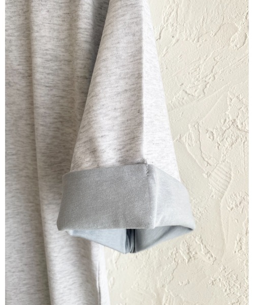 She's Closet(シーズクローゼット)の「半袖 バイカラー配色 袖ロールアップ ロング丈Tシャツワンピース(ワンピース・レディース・ブラック/ベージュ/オートミール・FREE)」の4枚目の写真