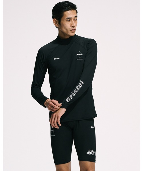 F.C.Real Bristol(エフシーレアルブリストル)の「UNDERLAYER MOCKNECK TOP(Tシャツ/カットソー・メンズ・ブラック・SMALL/MEDIUM/LARGE/X-LARGE/XX-LARGE)」の2枚目の写真